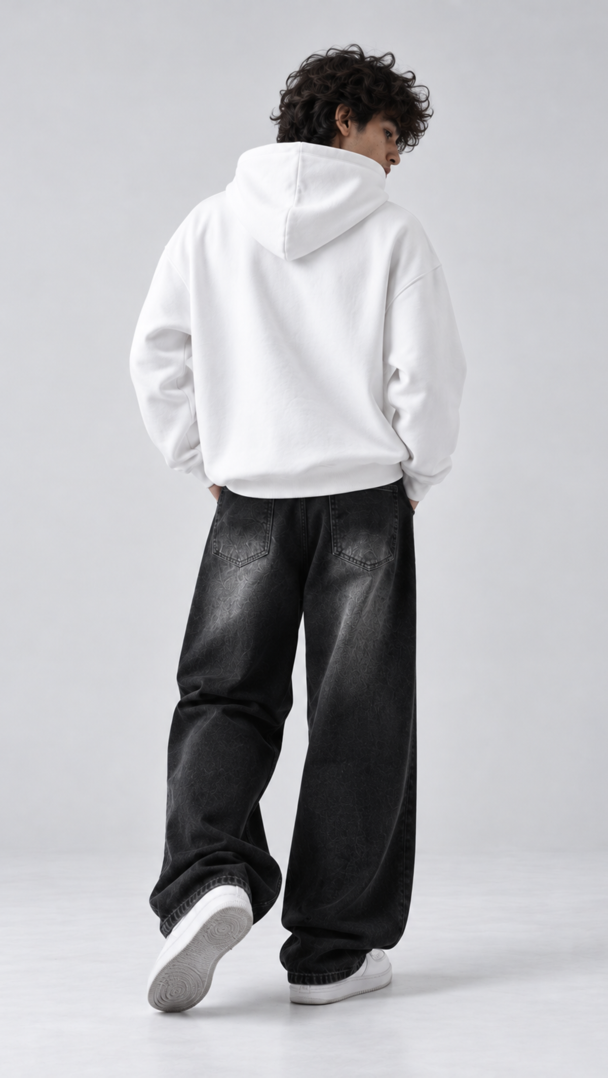 Back view of the Dripzy plain white oversized fleece hoodie with boxy drop-shoulder fit