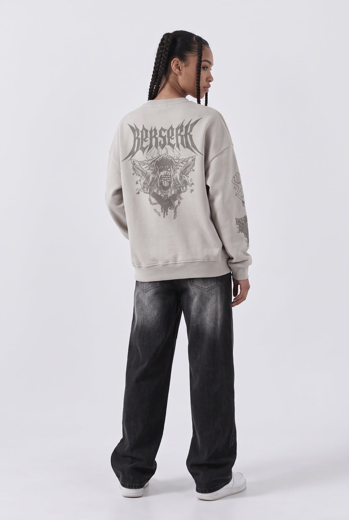 Berserk Beast of Darkness Oversized Sweatshirt – Cream